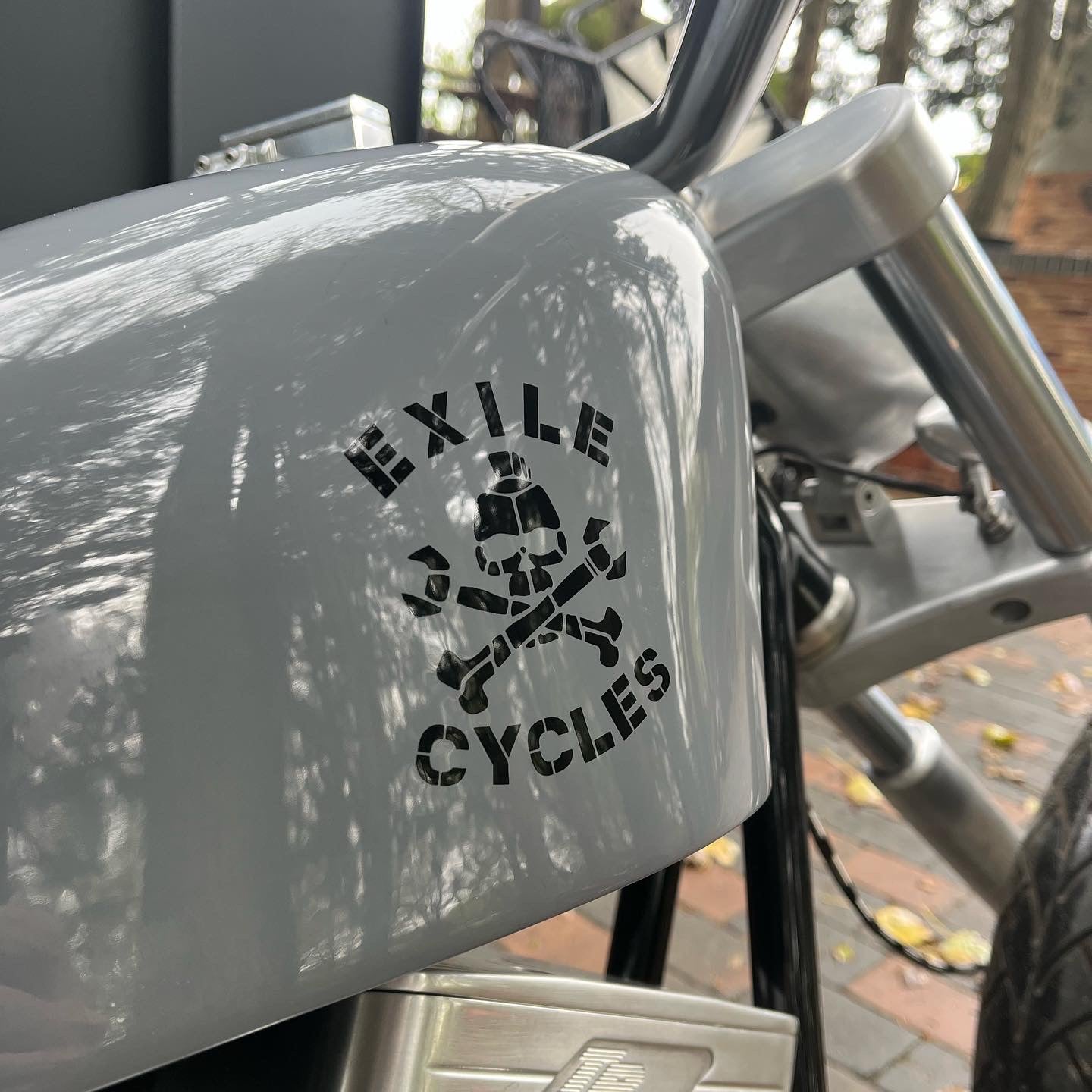El Lobo Cycles - Exile Custom